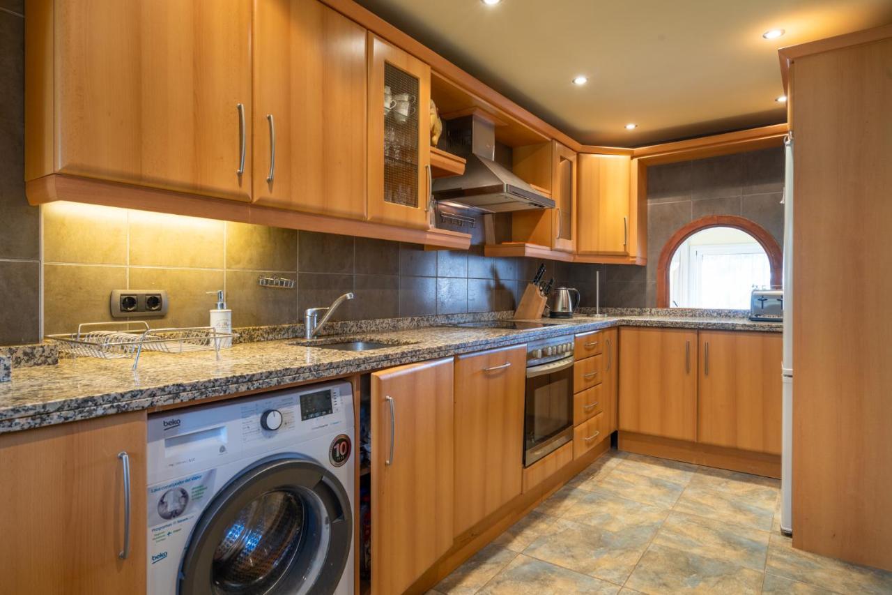 3 Bedroom House, 400M To The Beach, Near La Cala De Mijas Малага Екстер'єр фото